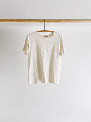 PRE- LOVED - ANTIQUITES - COTTON TEE - NATURAL