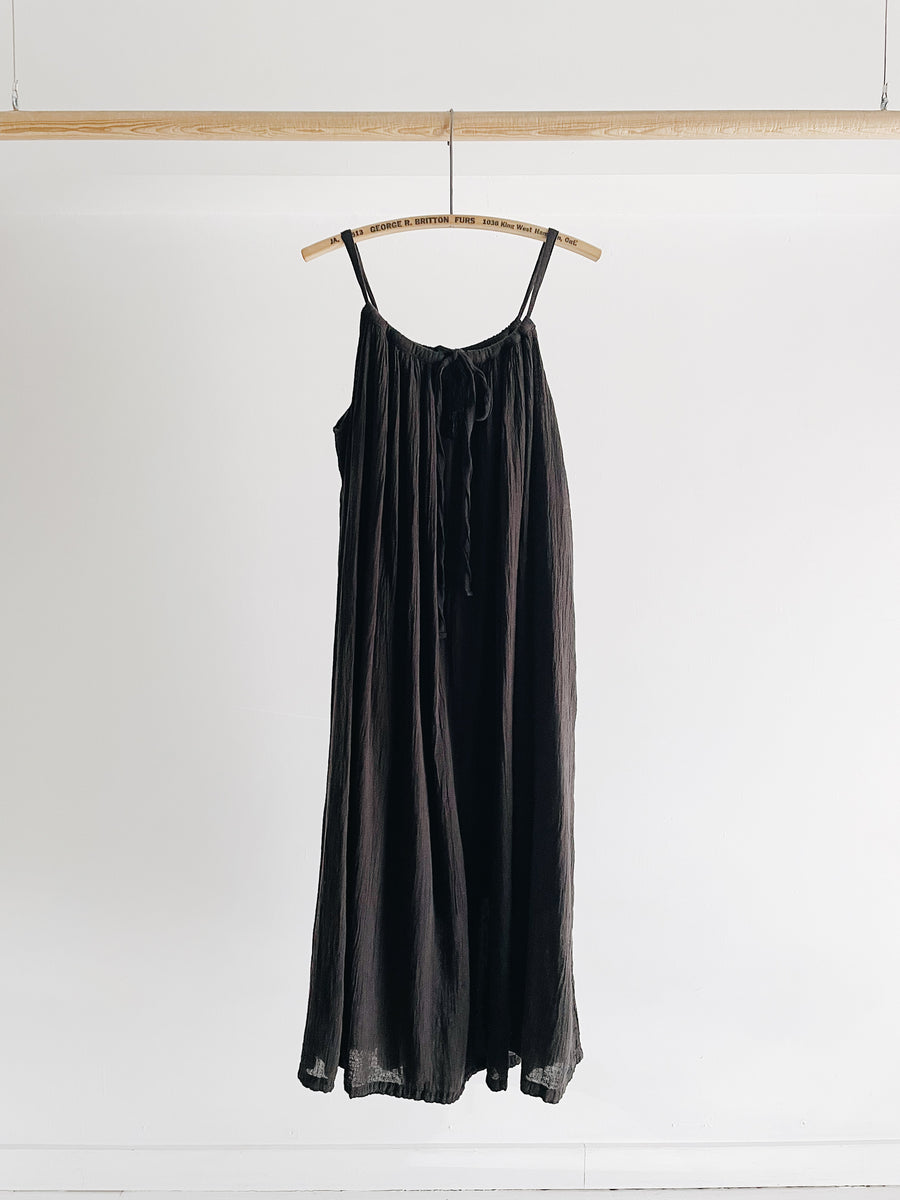 PRE- LOVED - BLACK CRANE - DOUBLE LAYER DRESS - M/L