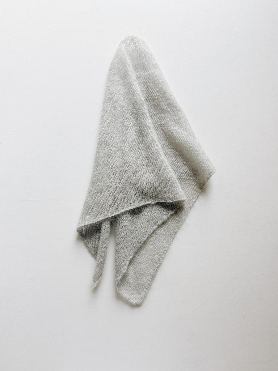 MOHAIR & SILK TRIANGLE SCARF - LIGHT GREY