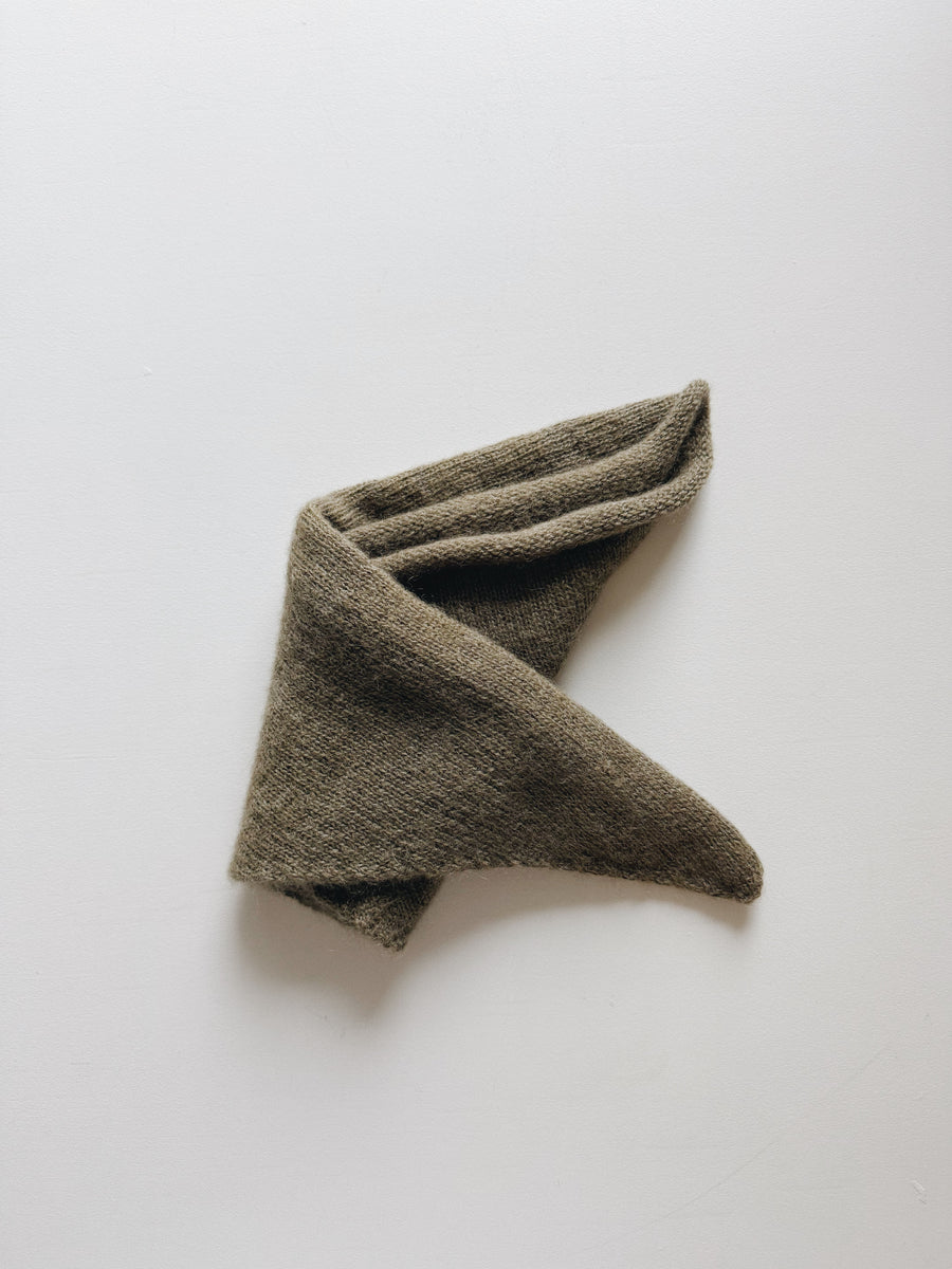 MOHAIR & SILK TRIANGLE SCARF - OLIVE
