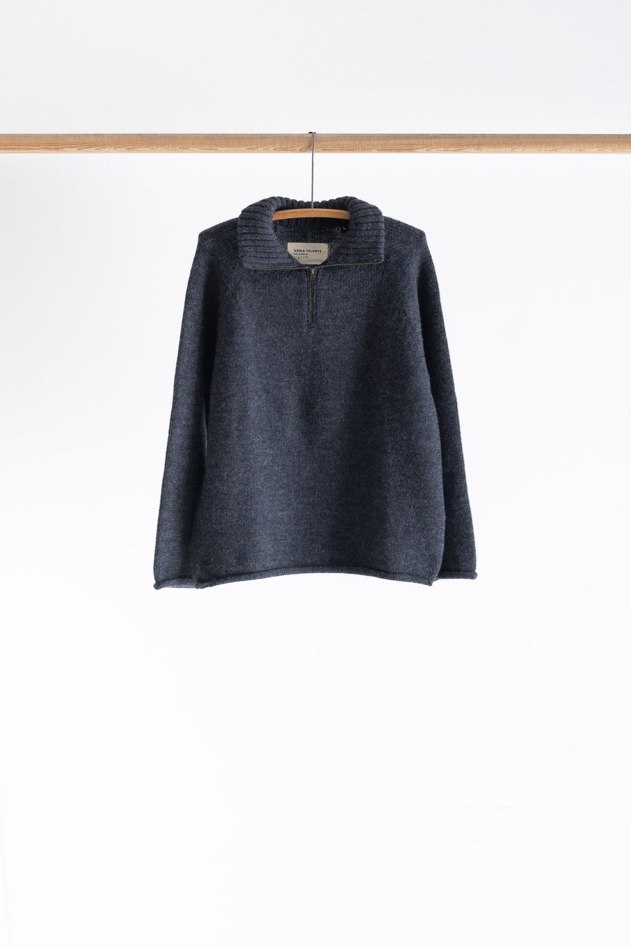 QUARTER ZIP SWEATER - CHARCOAL