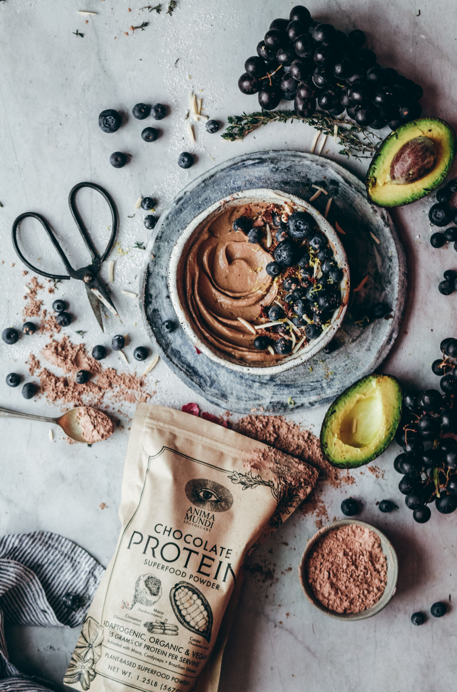 CHOCOLATE PROTEIN - SUPERFOOD POWDER