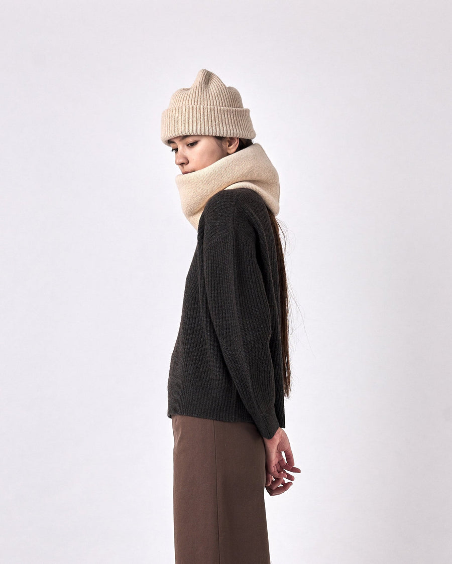 YAK WOOL BEANIE - ALMOND