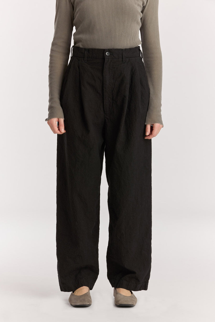 CRINKLED TROUSER - BLACK