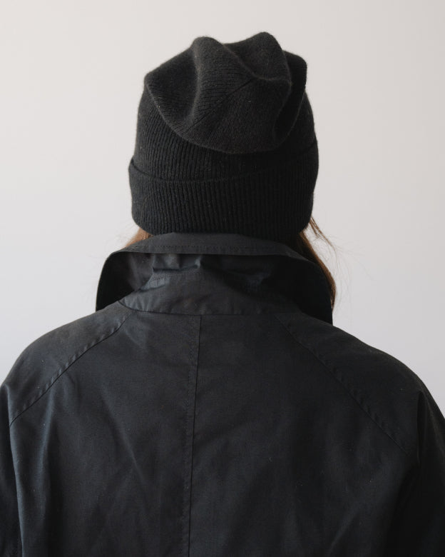 WHIT CASHMERE BEANIE - BLACK
