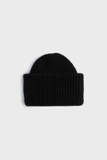 MORA CHUNKY BEANIE - BLACK