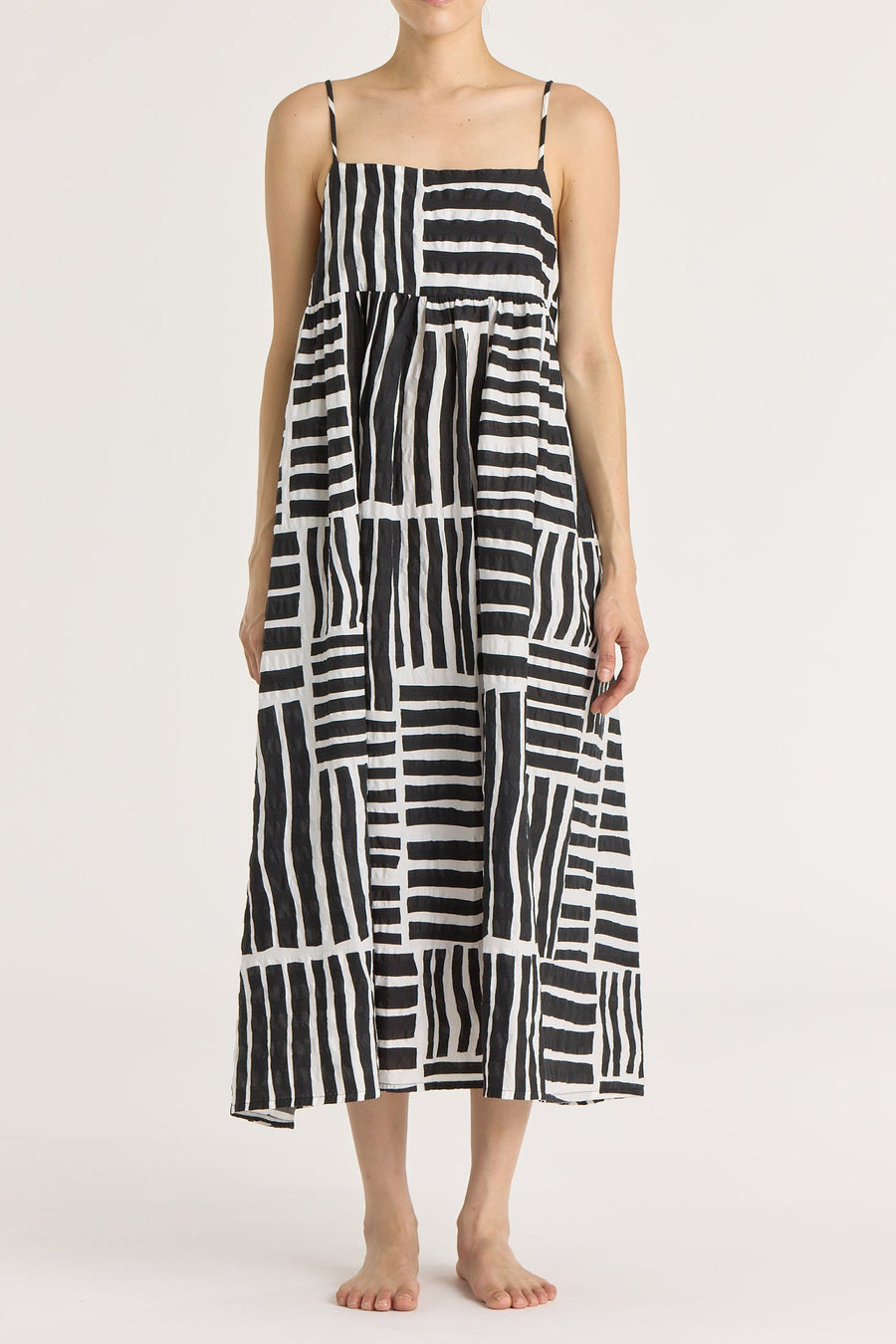PRINT STRAP DRESS - BLACK