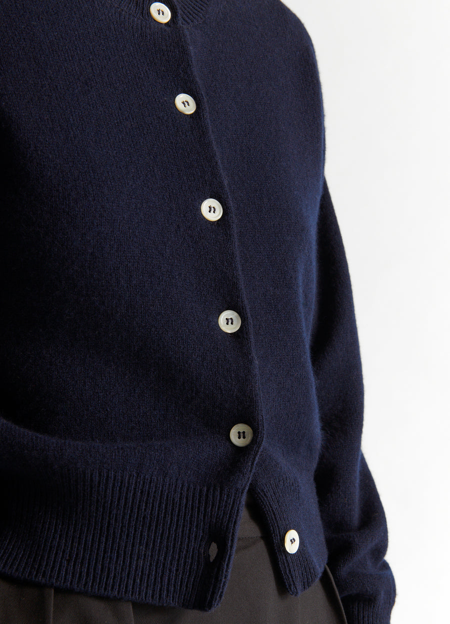 ADA GEELONG CREWNECK CARDIGAN - NAVY