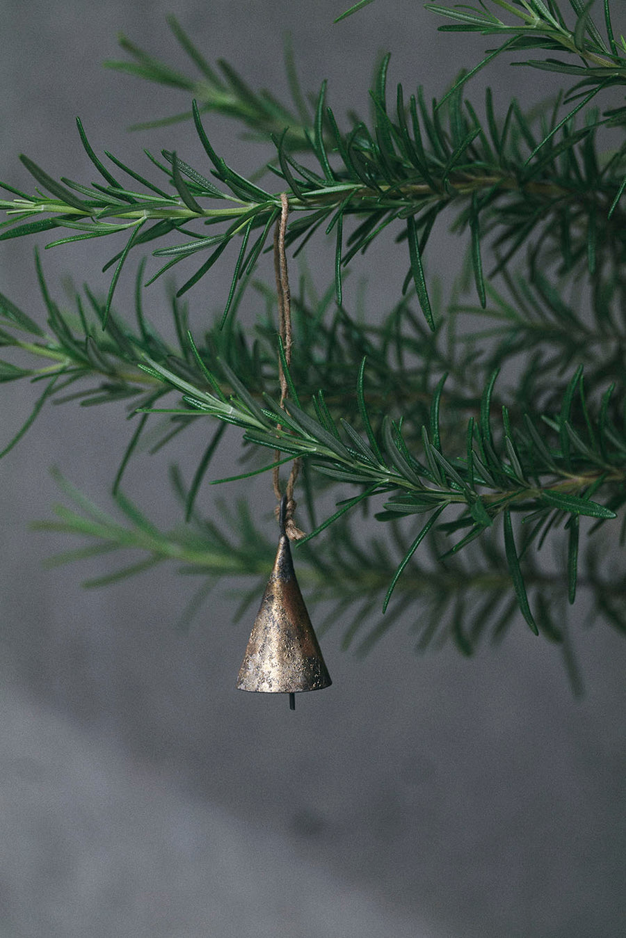 BRASS POINTED BELL - SMALL