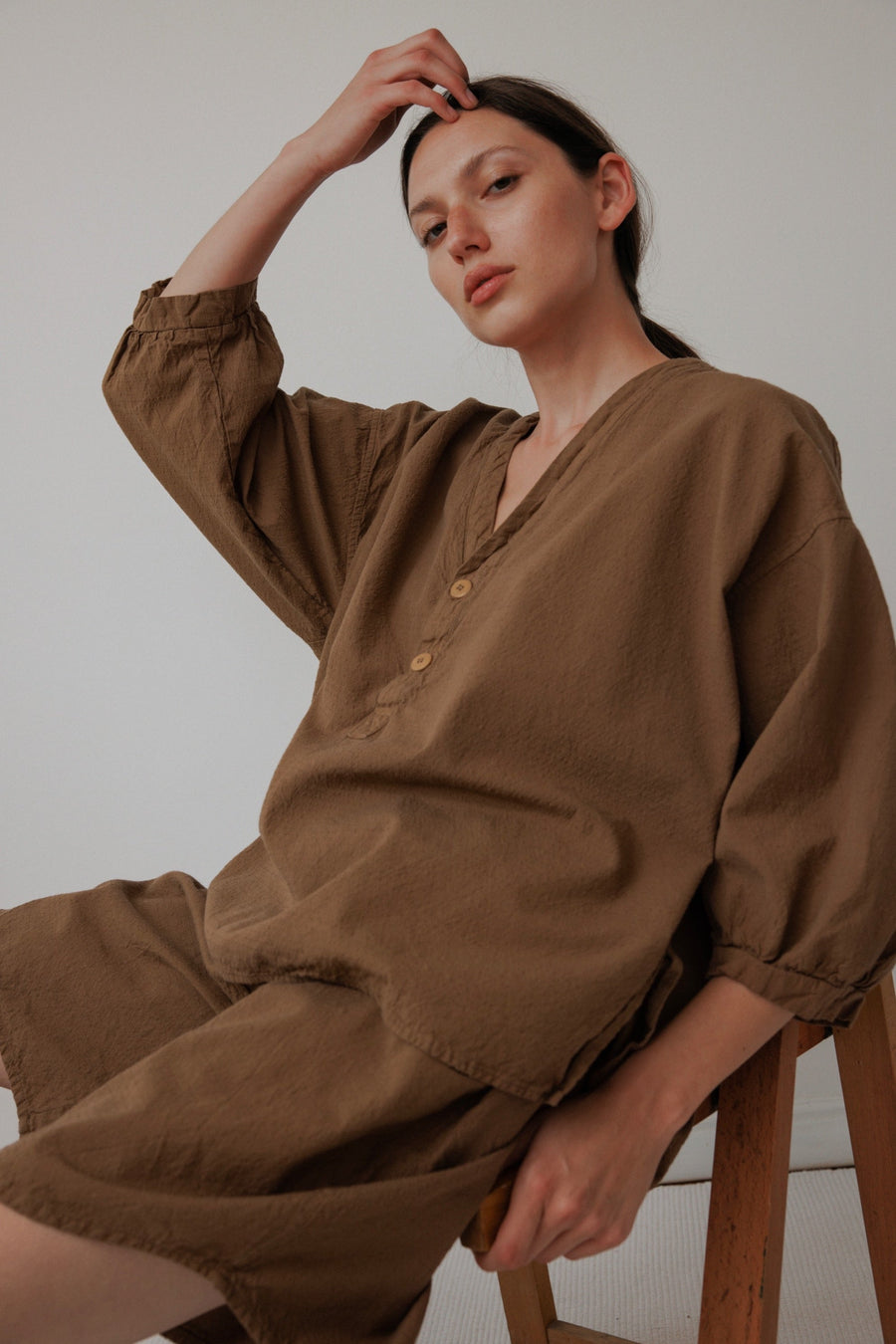 WOVEN POPOVER - SEPIA