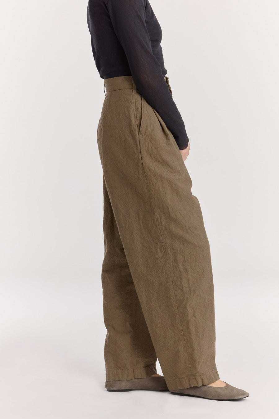 CRINKLED TROUSER - KHAKI