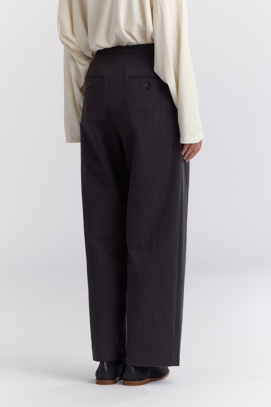 STRAIGHT TROUSERS - DARK GREY