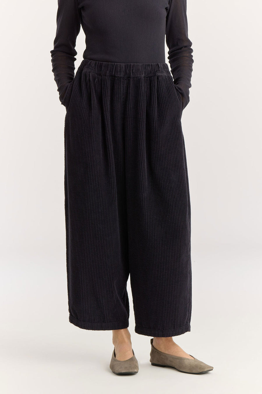CORDUROY WIDE PANT - DARK NAVY
