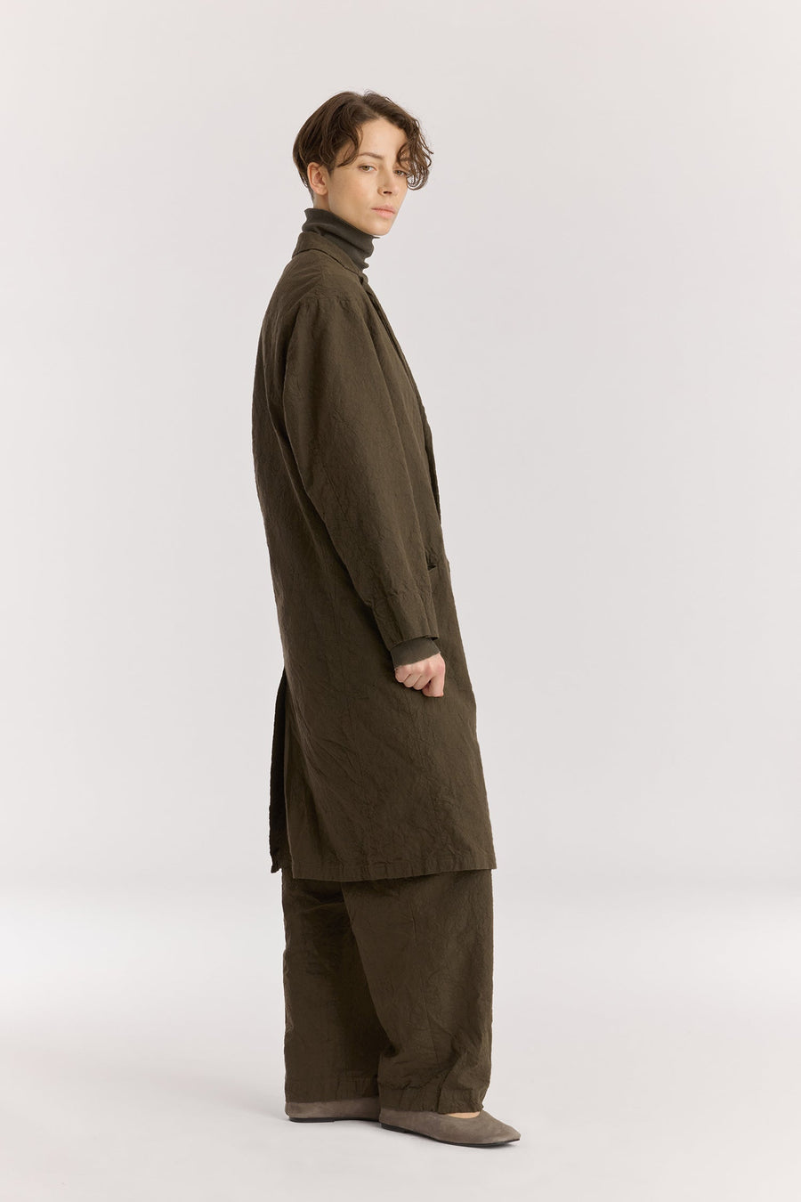 CRINKLED COAT - CHARCOAL