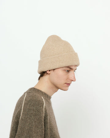 YAK WOOL BEANIE - ALMOND