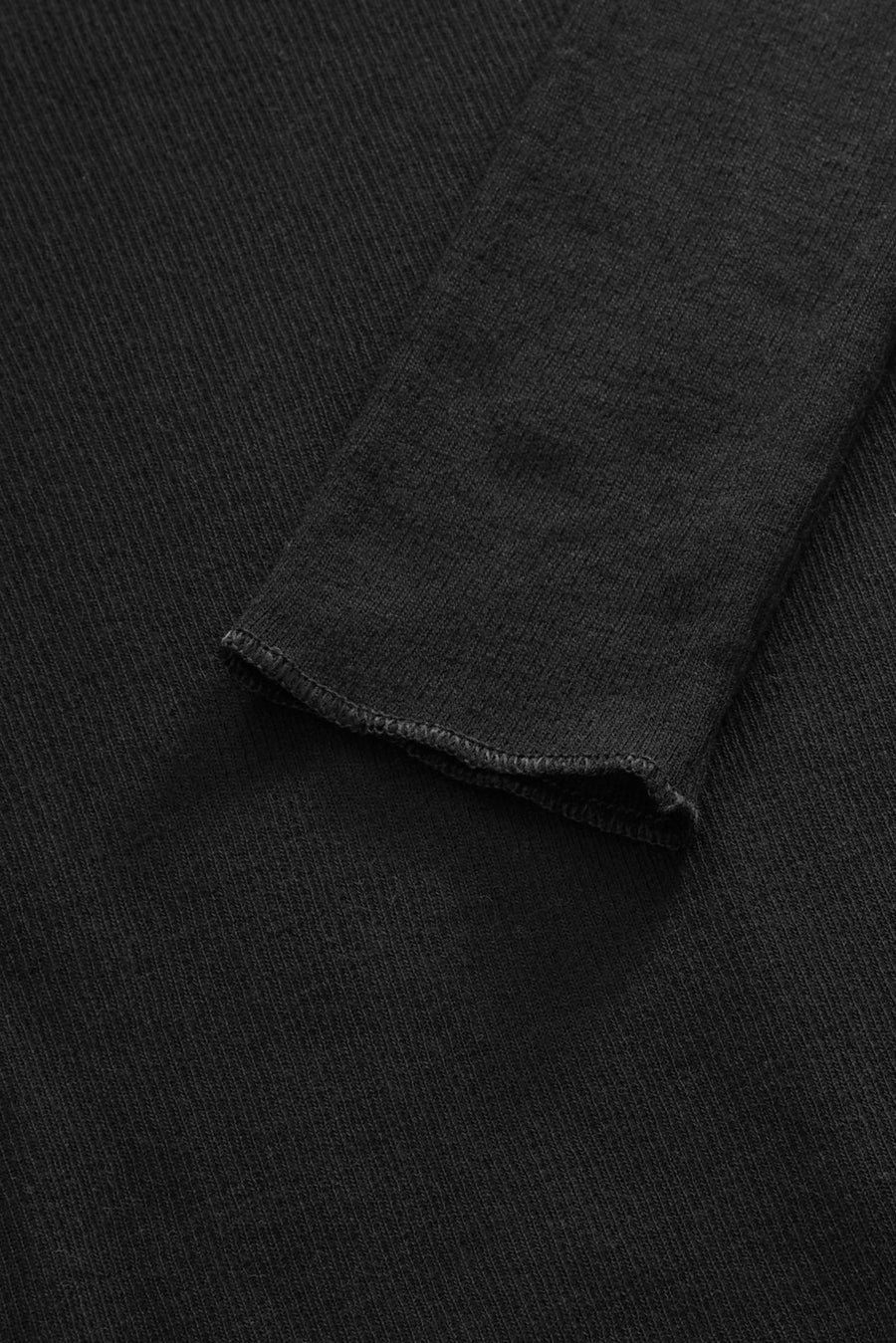 AMY O-NECK BLOUSE - BLACK