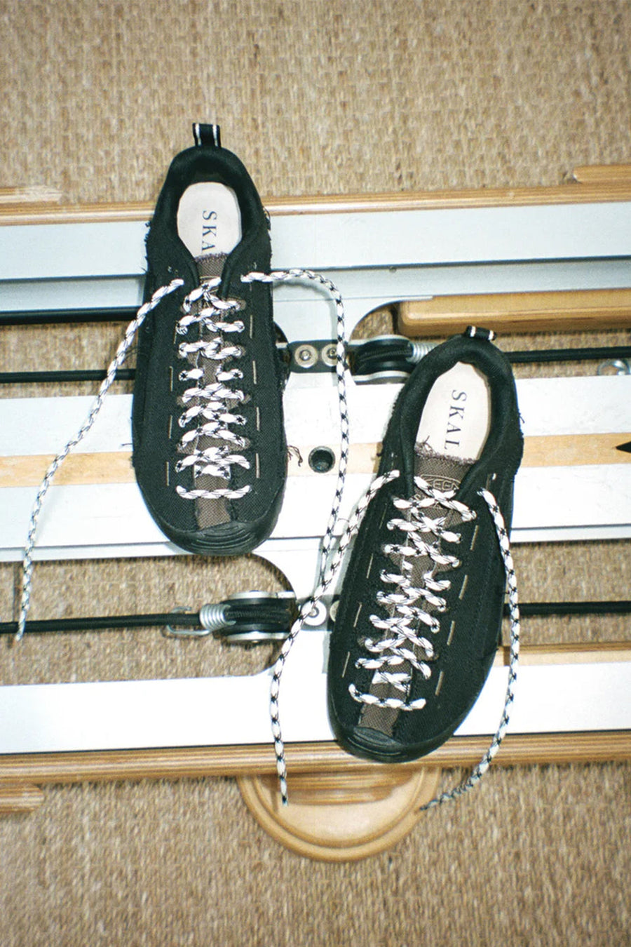 KEEN JASPER SNEAKER - BLACK