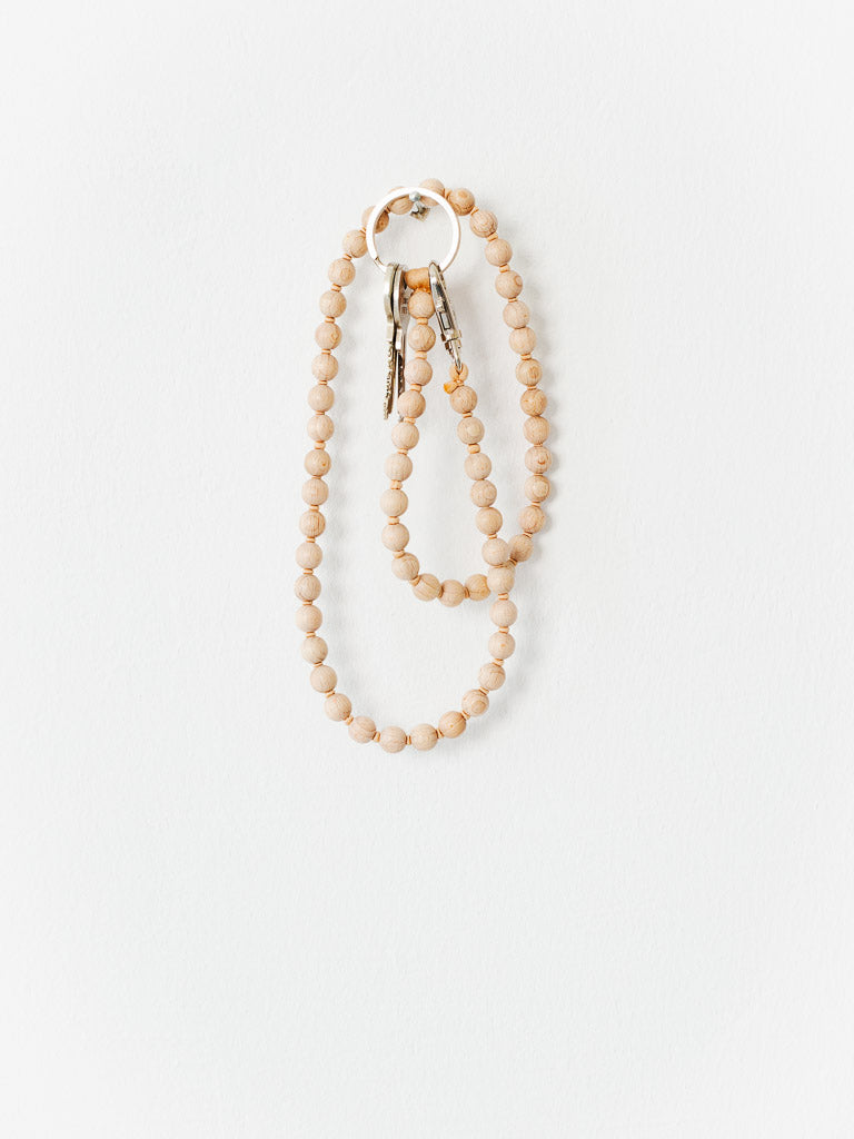 LONG KEYHOLDER - SMALL PERLEN - NATURAL