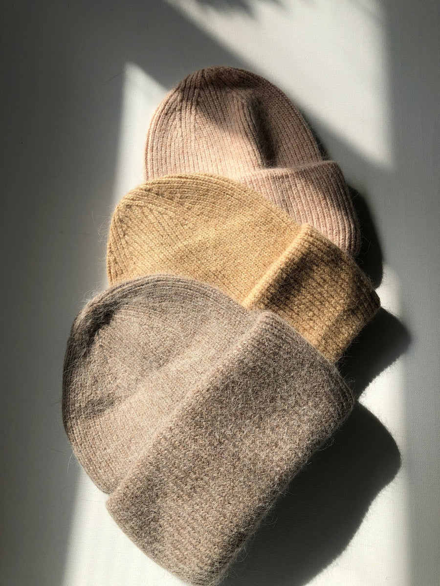 ROYAL ANGORA BEANIE - CAMEL