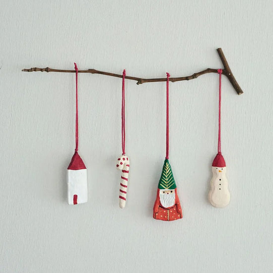 ORNAMENT - PAPER MACHE - HOLIDAY 4 PIECE SET