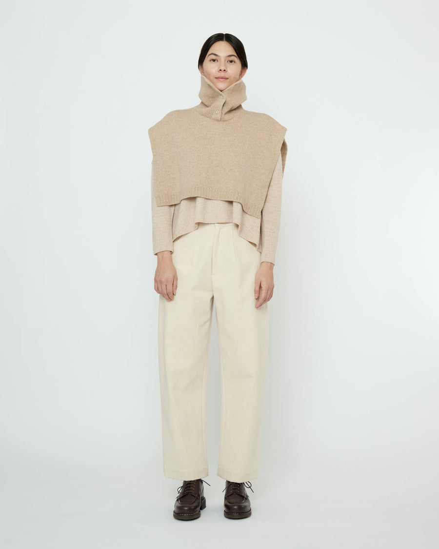 KNIT TURTLENECK VEST - ALMOND