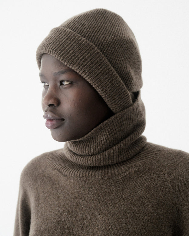 WHIT CASHMERE BEANIE -TEAK BROWN