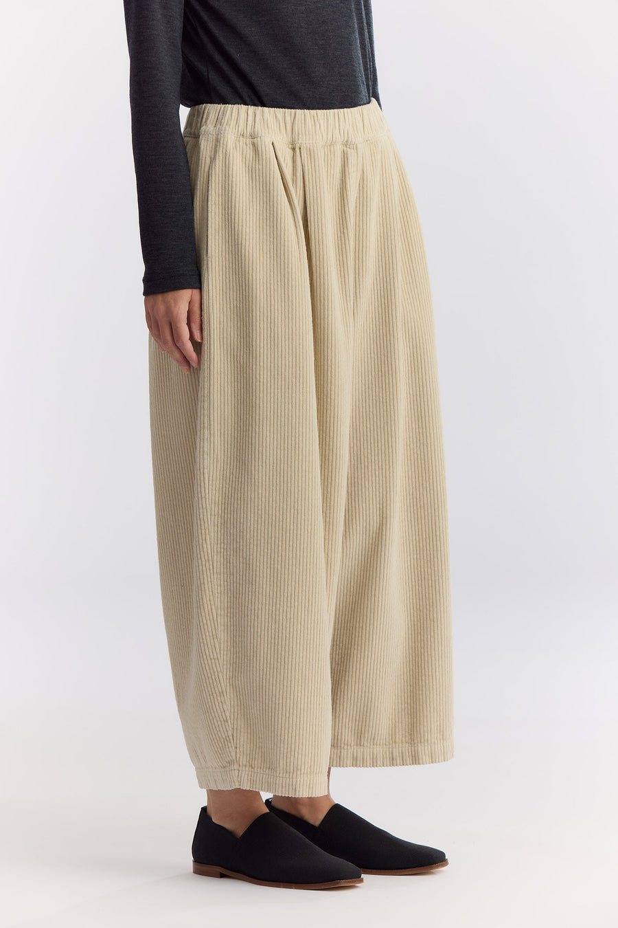 CORDUROY WIDE PANTS - IVORY