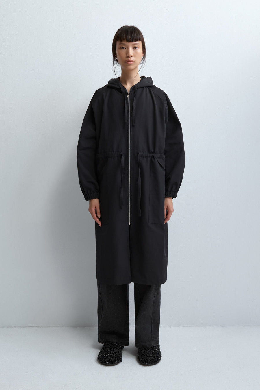 HOODED RAIN COAT - BLACK