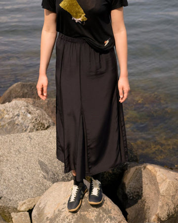 SKIRTS – OPEN HOUSE