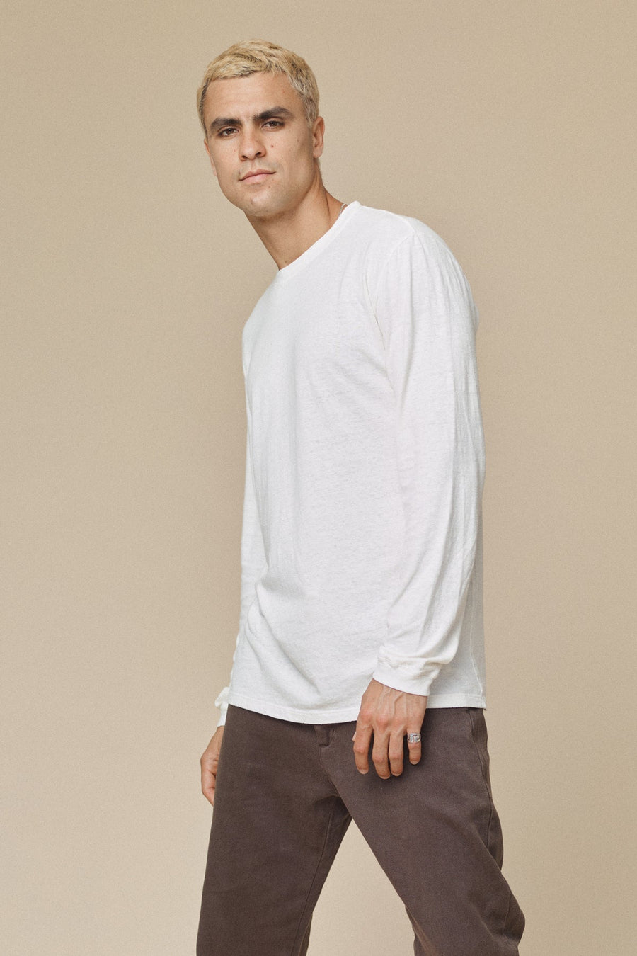 JUNG LONGSLEEVE TEE - WASHED WHITE