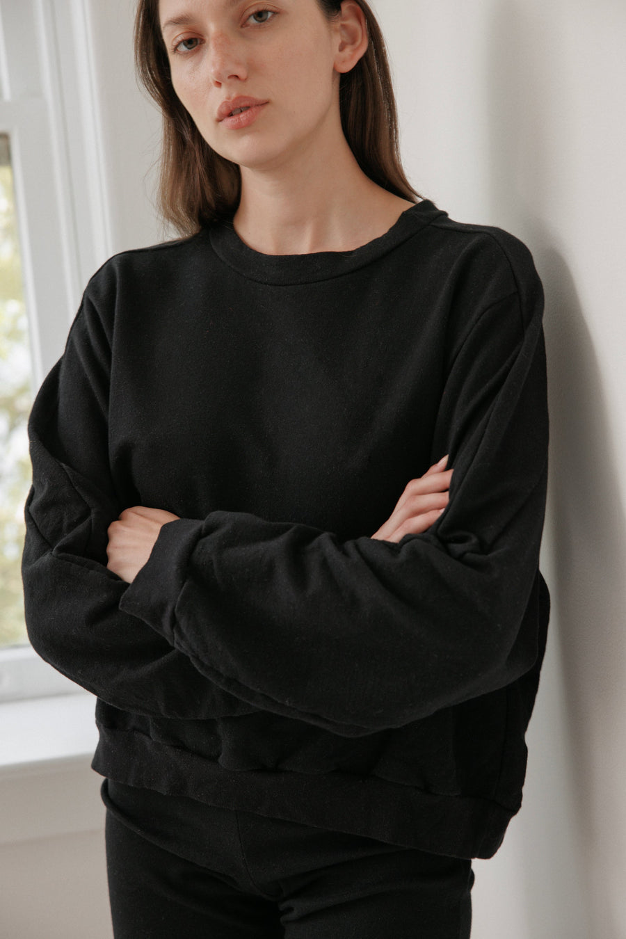EASY SUMMER SWEATSHIRT - BLACK
