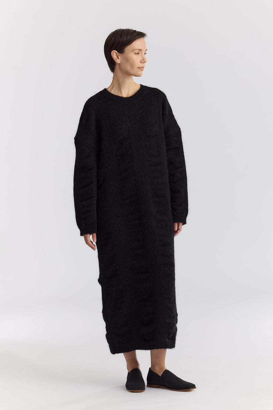 WATERFALL KNIT DRESS - BLACK