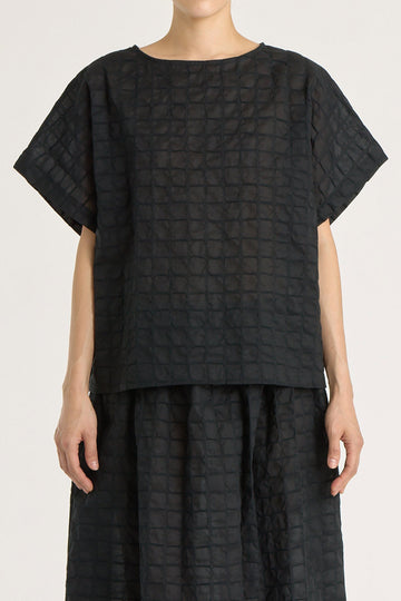 RIPPLE FINISH TOP - BLACK
