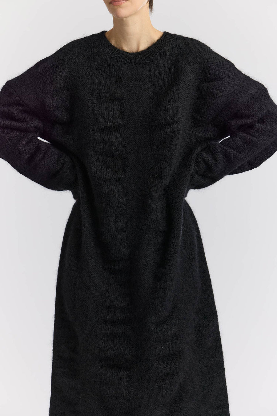 WATERFALL KNIT DRESS - BLACK